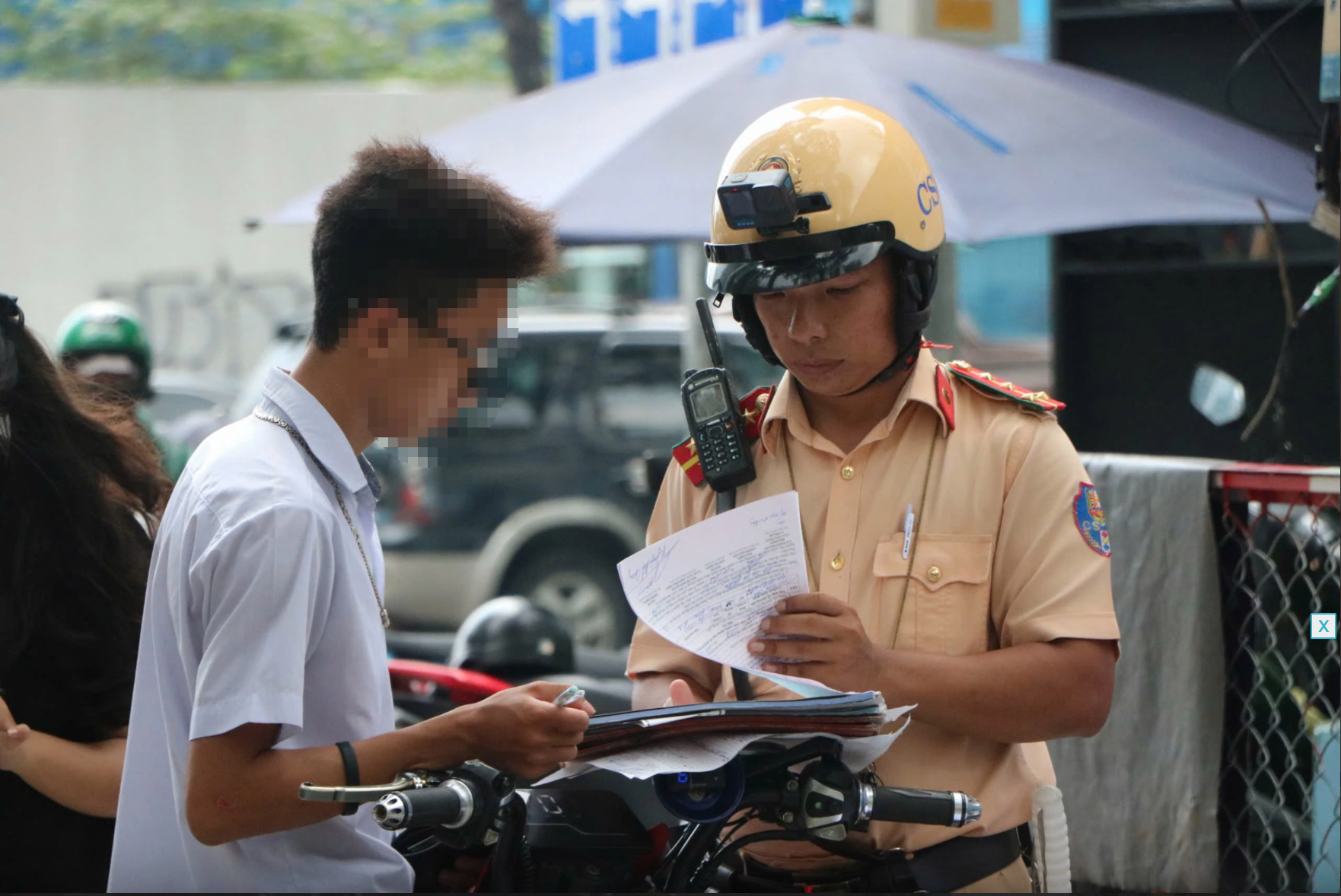 Phạt phụ huynh giao xe cho con chưa đủ tuổi: Mong làm quyết liệt hơn- Ảnh 1.